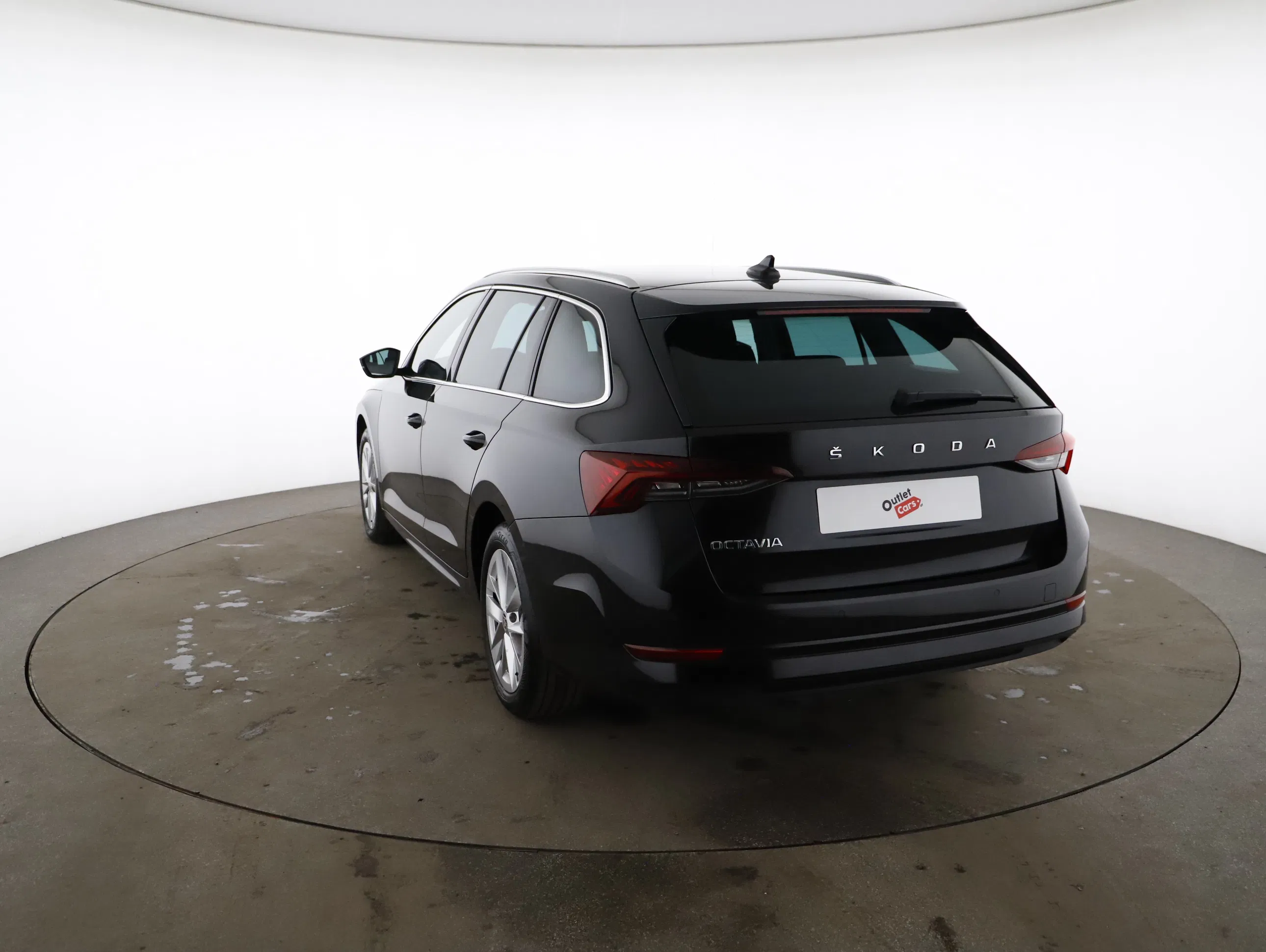 Skoda Octavia Combi 2.0 TDI Style DSG | Bild 18 von 22