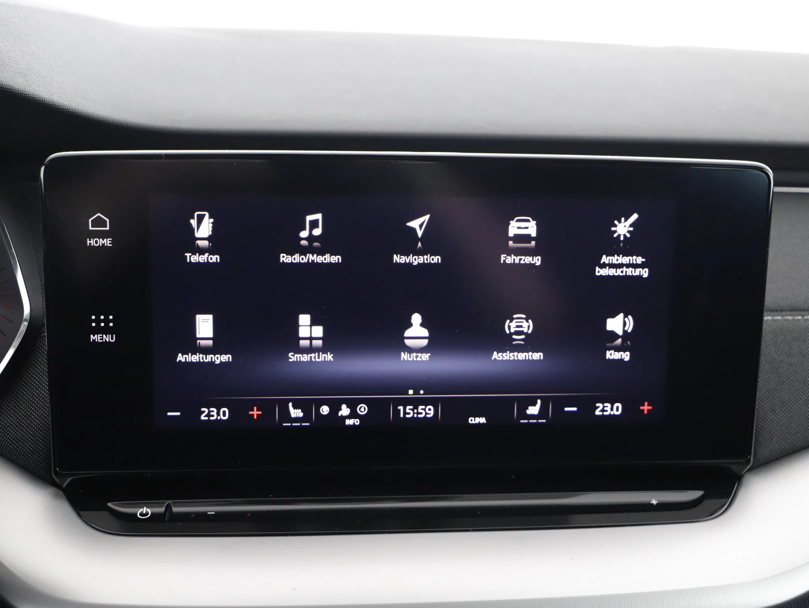 Skoda Octavia Combi 2.0 TDI Style DSG | Bild 7 von 22