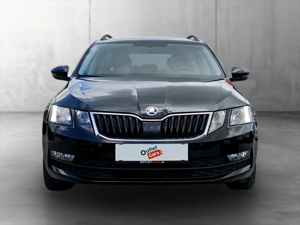 Skoda Octavia Combi 1.6TDI DSG Ambition | Bild 2 von 21