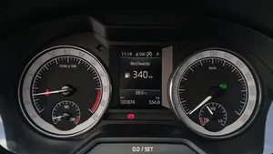 Skoda Octavia Combi 1.6TDI DSG Ambition | Thumbnail 13 von 21