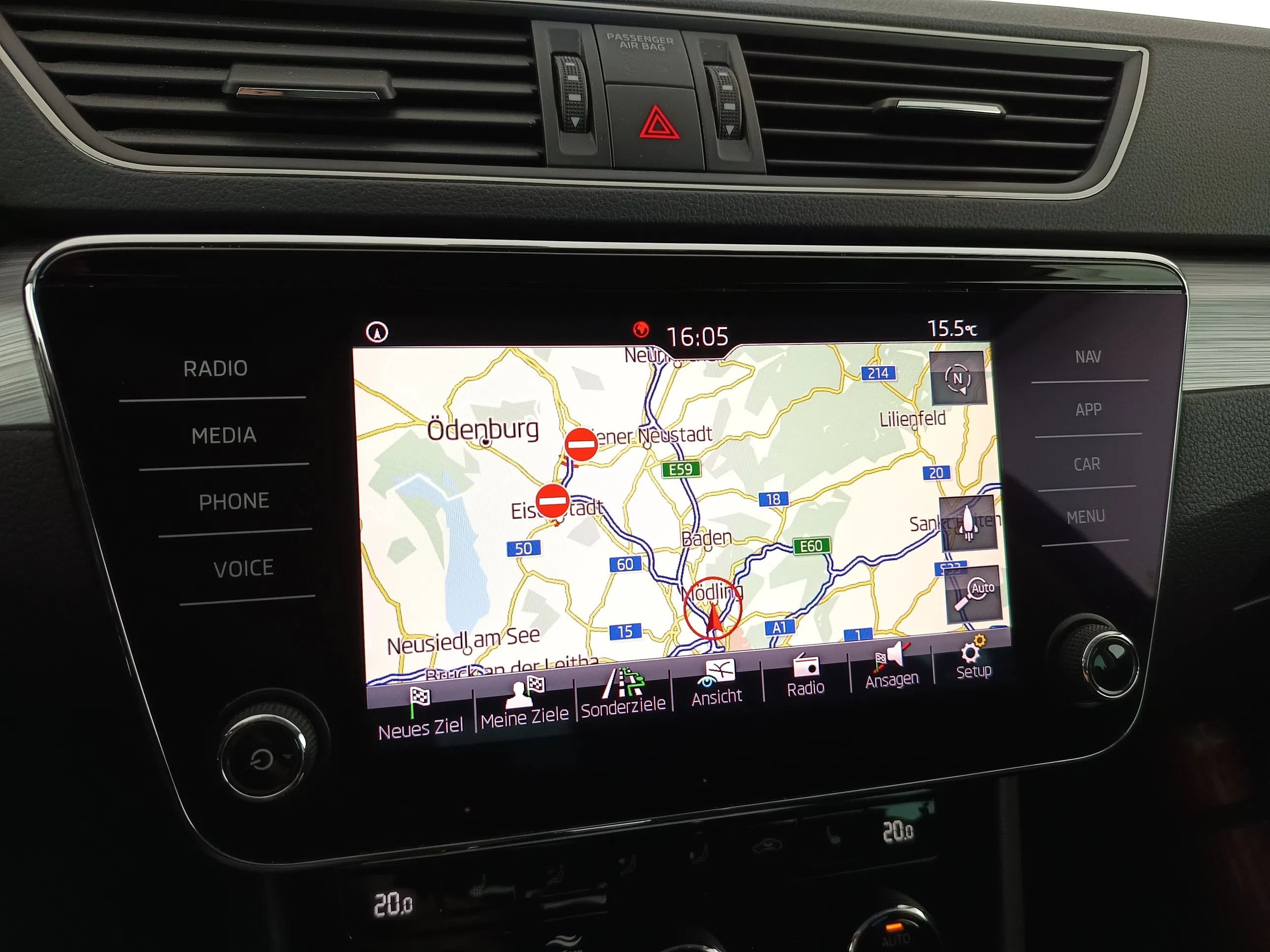 Skoda Superb Combi 1.6 TDI Ambition | Bild 25 von 30