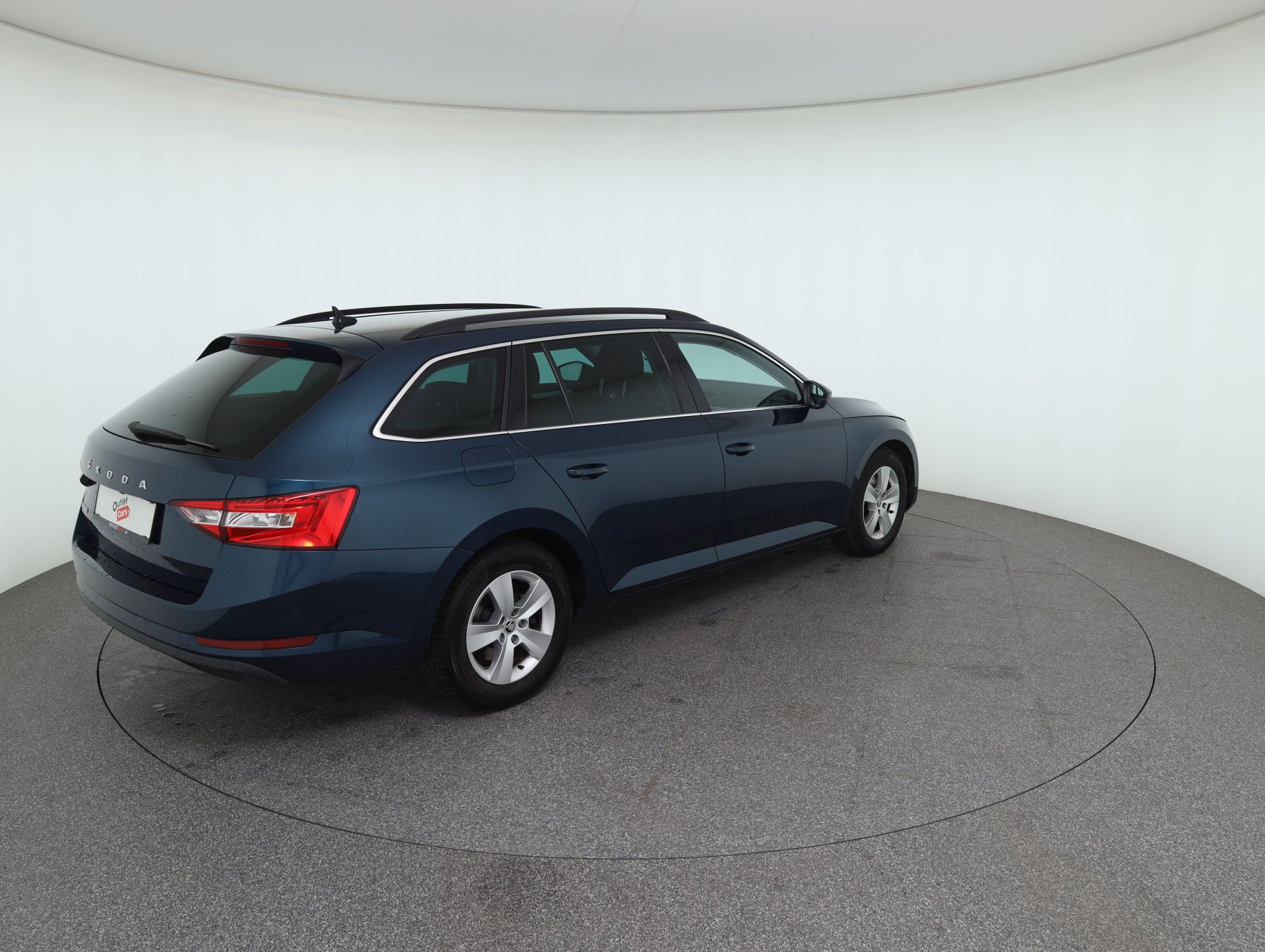 Skoda Superb Combi 1.6 TDI Ambition | Bild 6 von 30