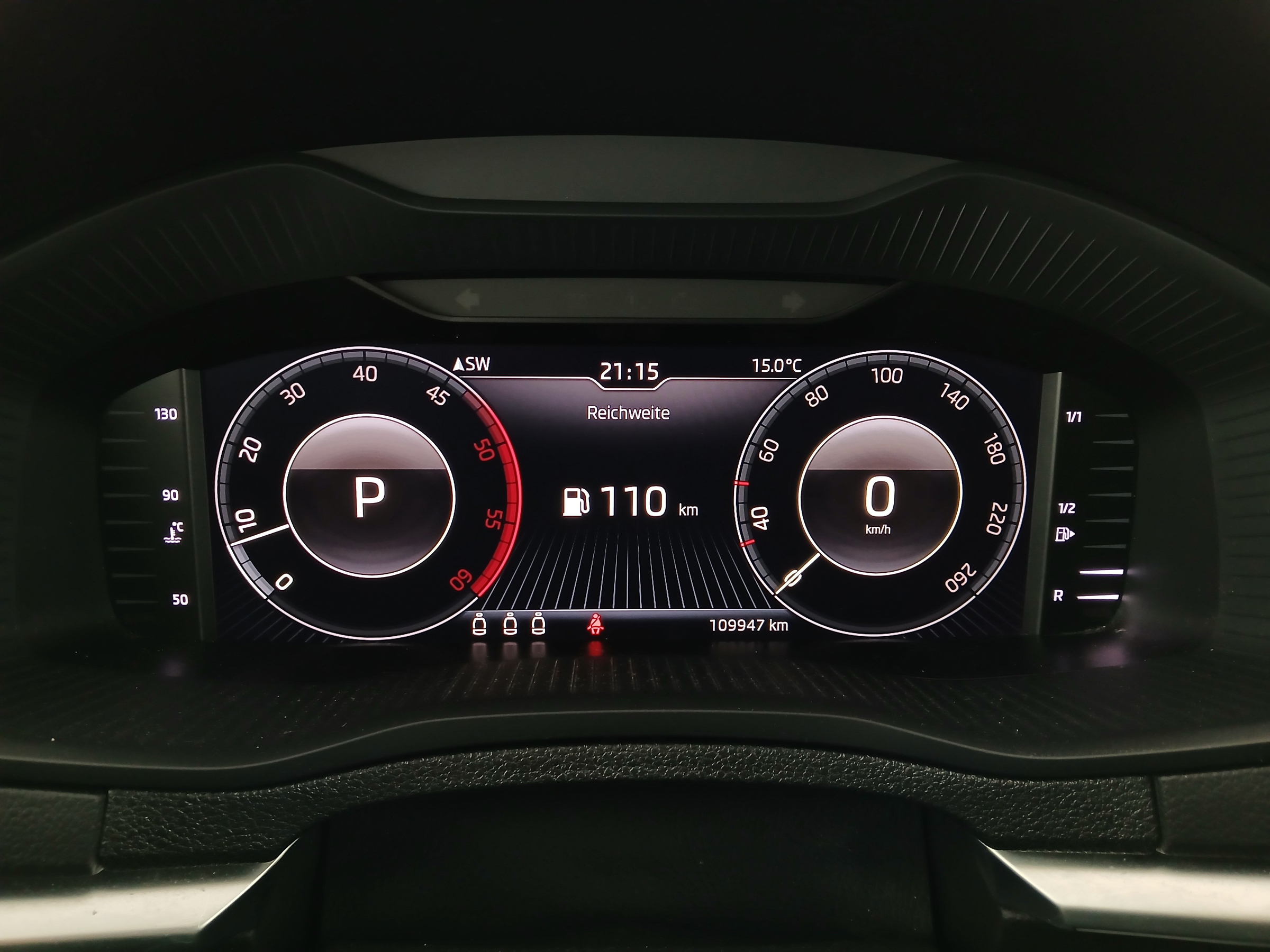 Skoda KAROQ Style Limited TDI DSG | Bild 15 von 29