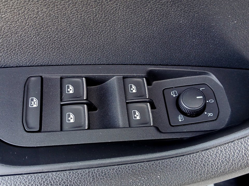 Skoda Karoq TDI DSG Style | Bild 7 von 25