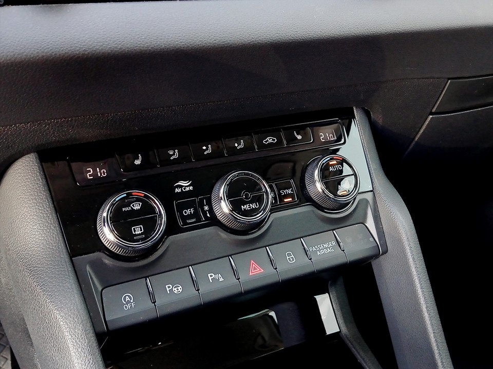 Skoda Karoq TDI DSG Style | Bild 21 von 25