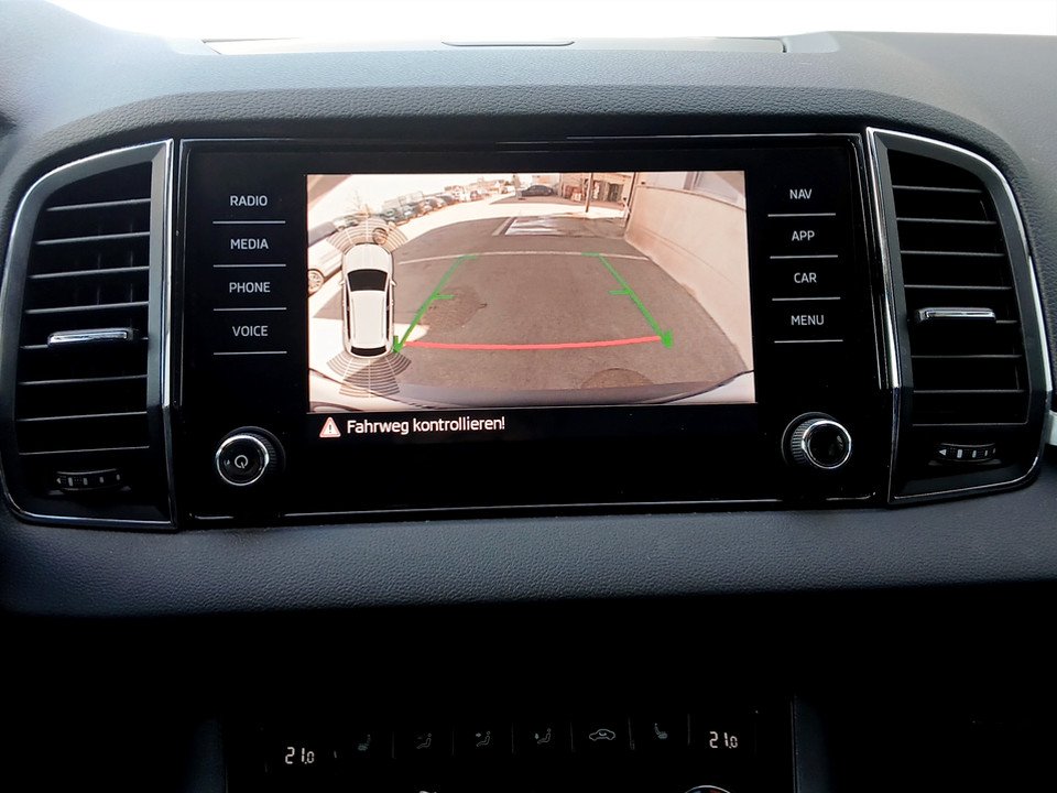 Skoda Karoq TDI DSG Style | Bild 19 von 25