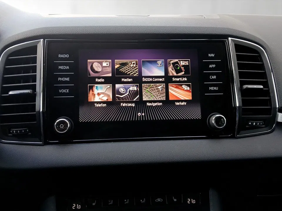 Skoda Karoq TDI DSG Style | Bild 18 von 25