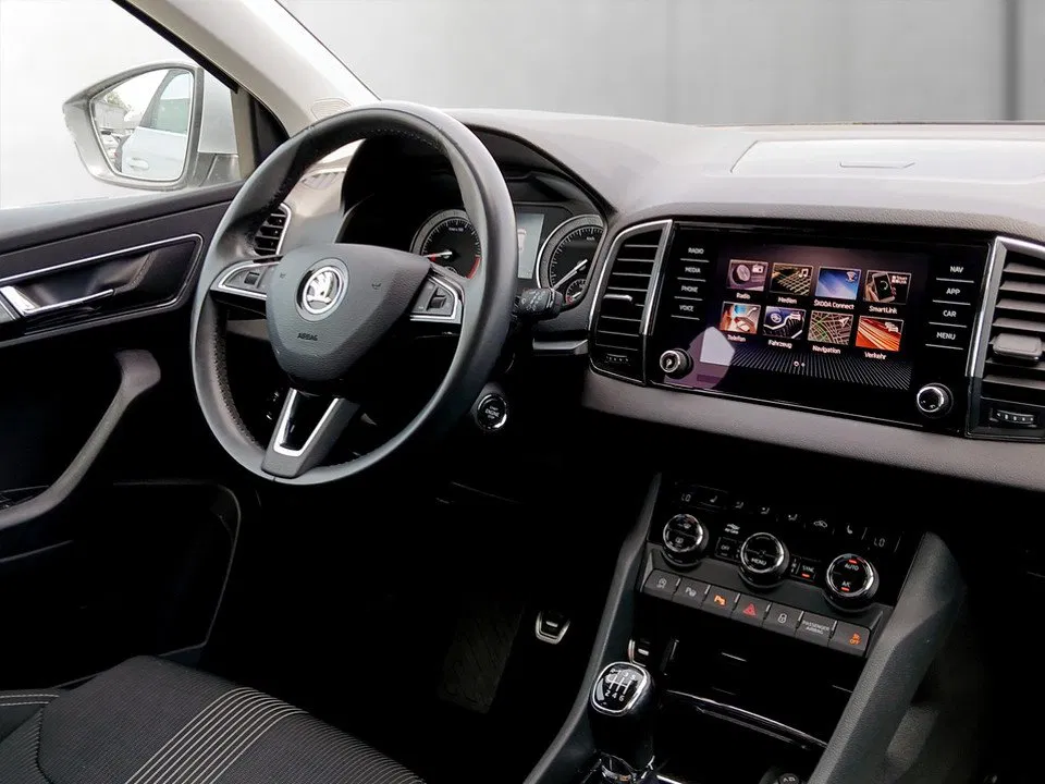 Skoda Karoq 1.6 TDI Style | Bild 11 von 24
