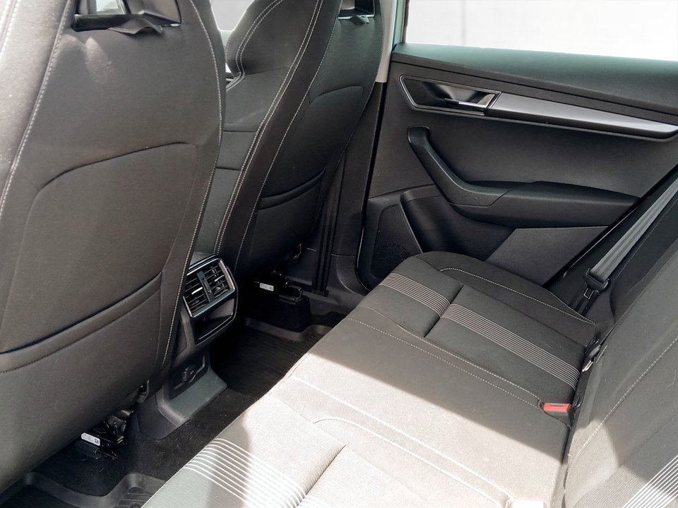 Skoda Karoq 1.6 TDI Style | Bild 12 von 24