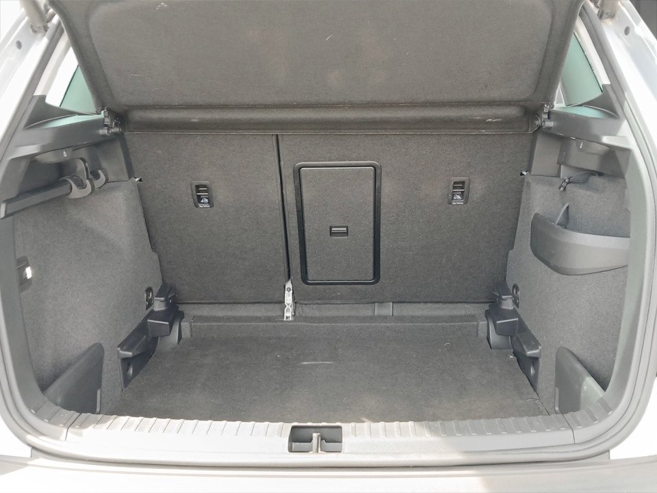 Skoda Karoq 1.6 TDI Style | Bild 13 von 24