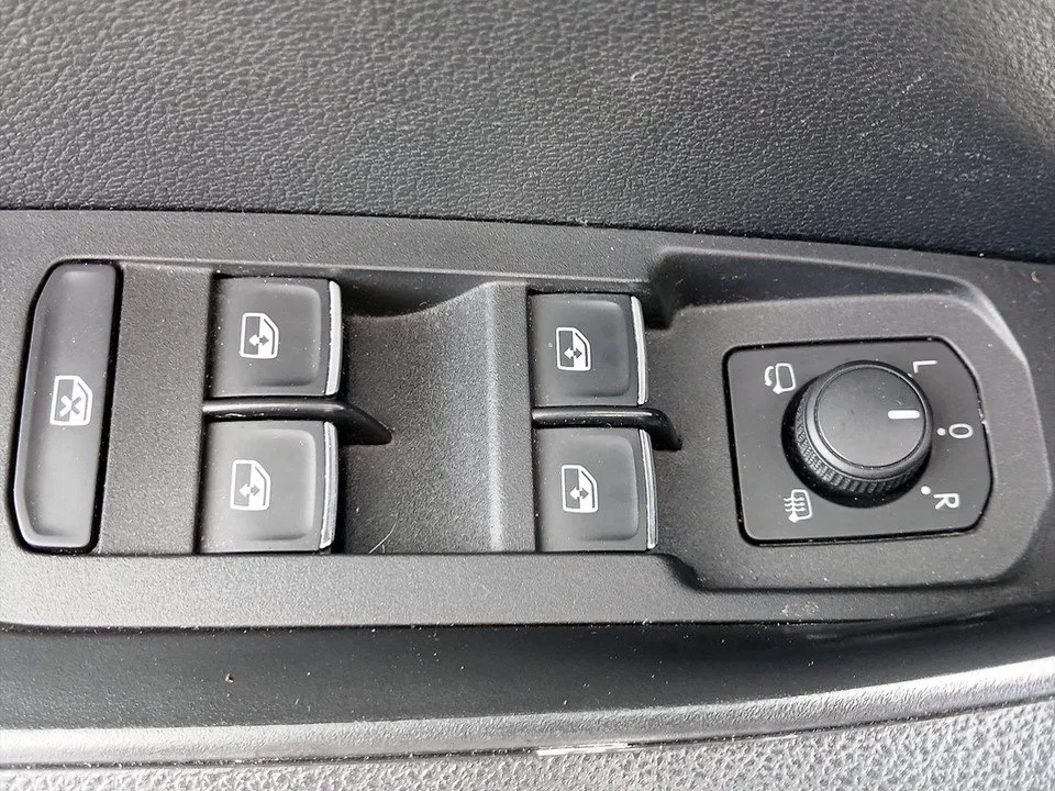 Skoda Karoq 1.6 TDI Style | Bild 15 von 24