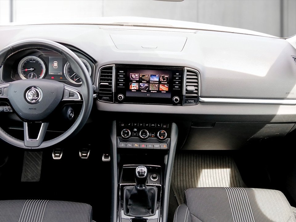 Skoda Karoq 1.6 TDI Style | Bild 10 von 24