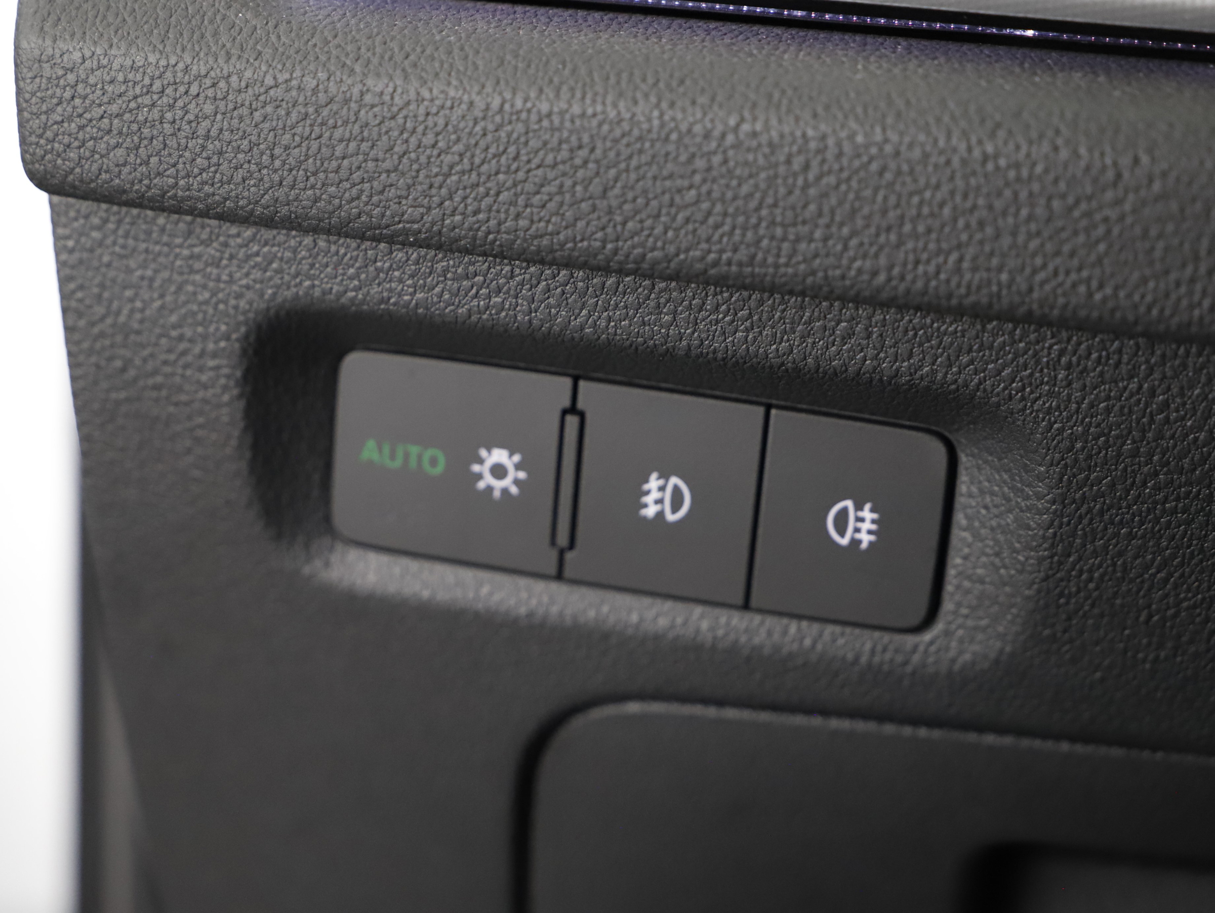 Skoda Octavia Combi 2.0 TDI Business | Bild 13 von 30