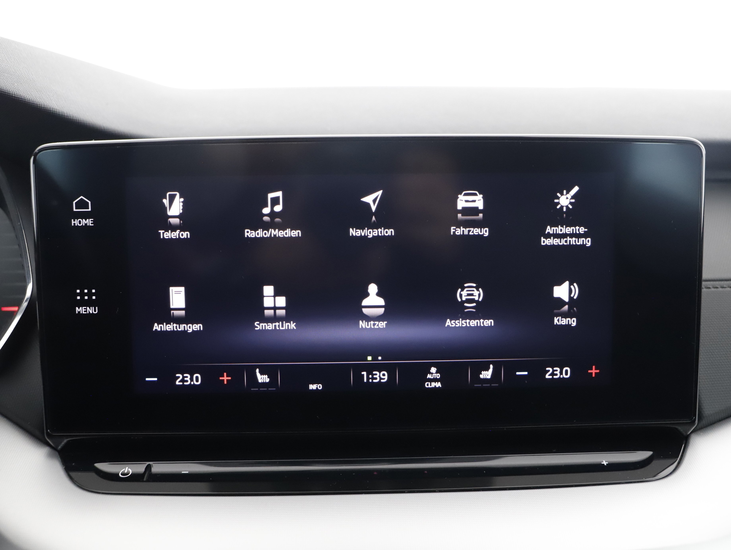 Skoda Octavia Combi 2.0 TDI Business | Bild 20 von 30