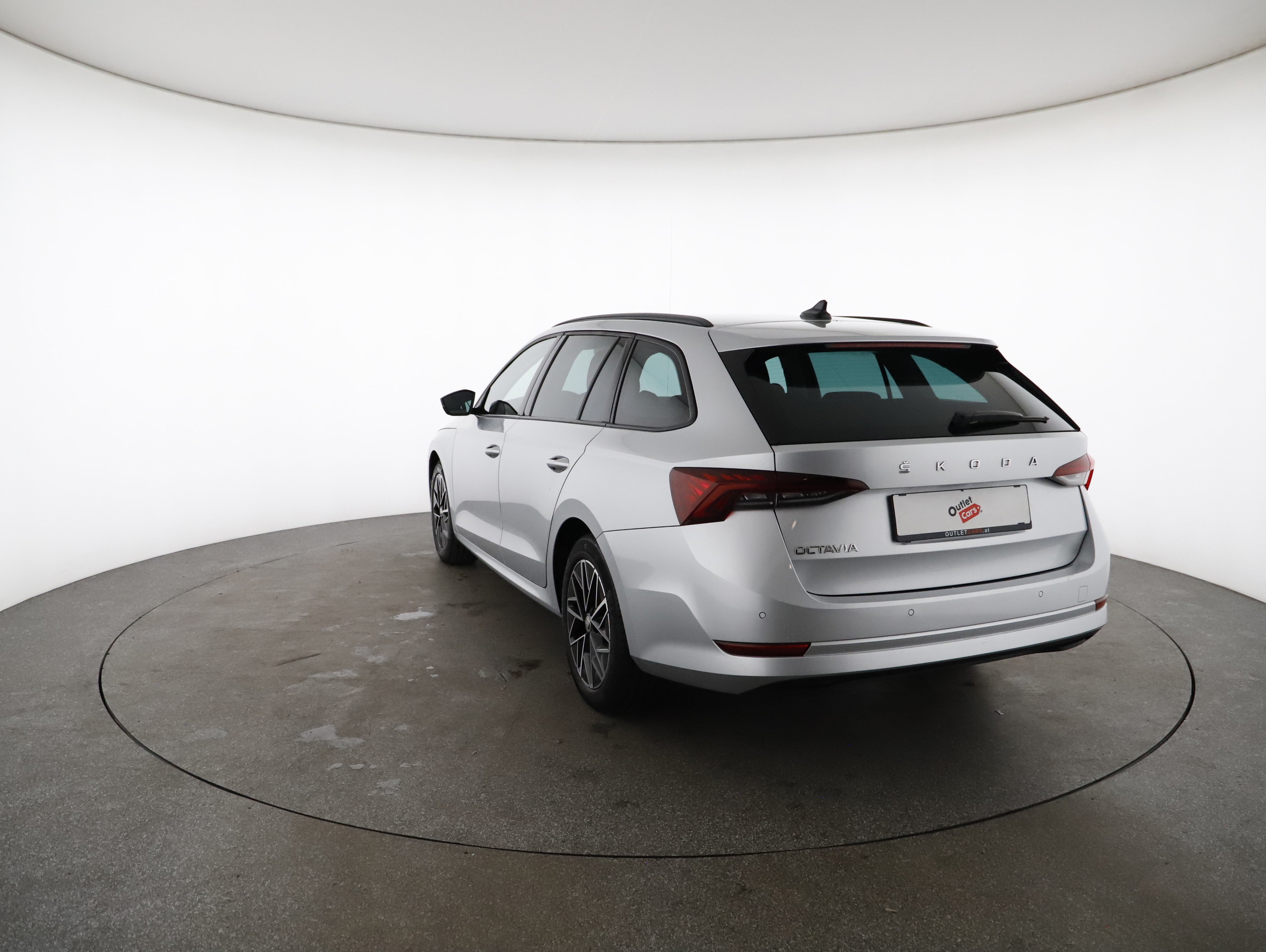 Skoda Octavia Combi 2.0 TDI Business | Bild 30 von 30