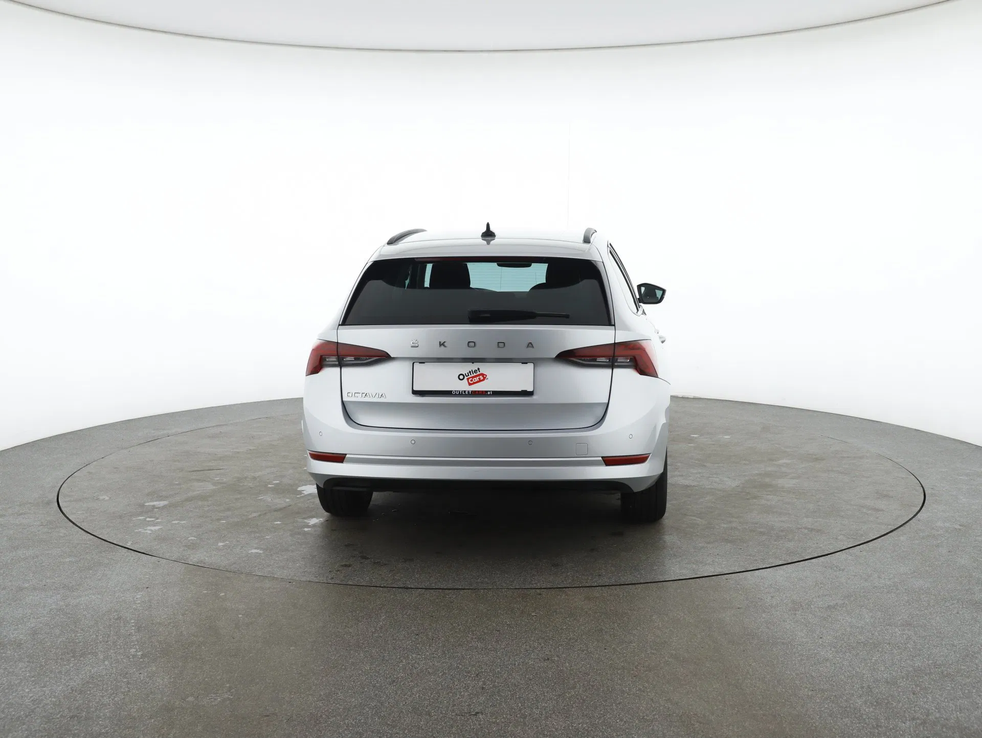 Skoda Octavia Combi 2.0 TDI Business | Bild 7 von 30