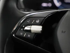 Skoda Octavia Combi 2.0 TDI Ambition | Thumbnail 10 von 23