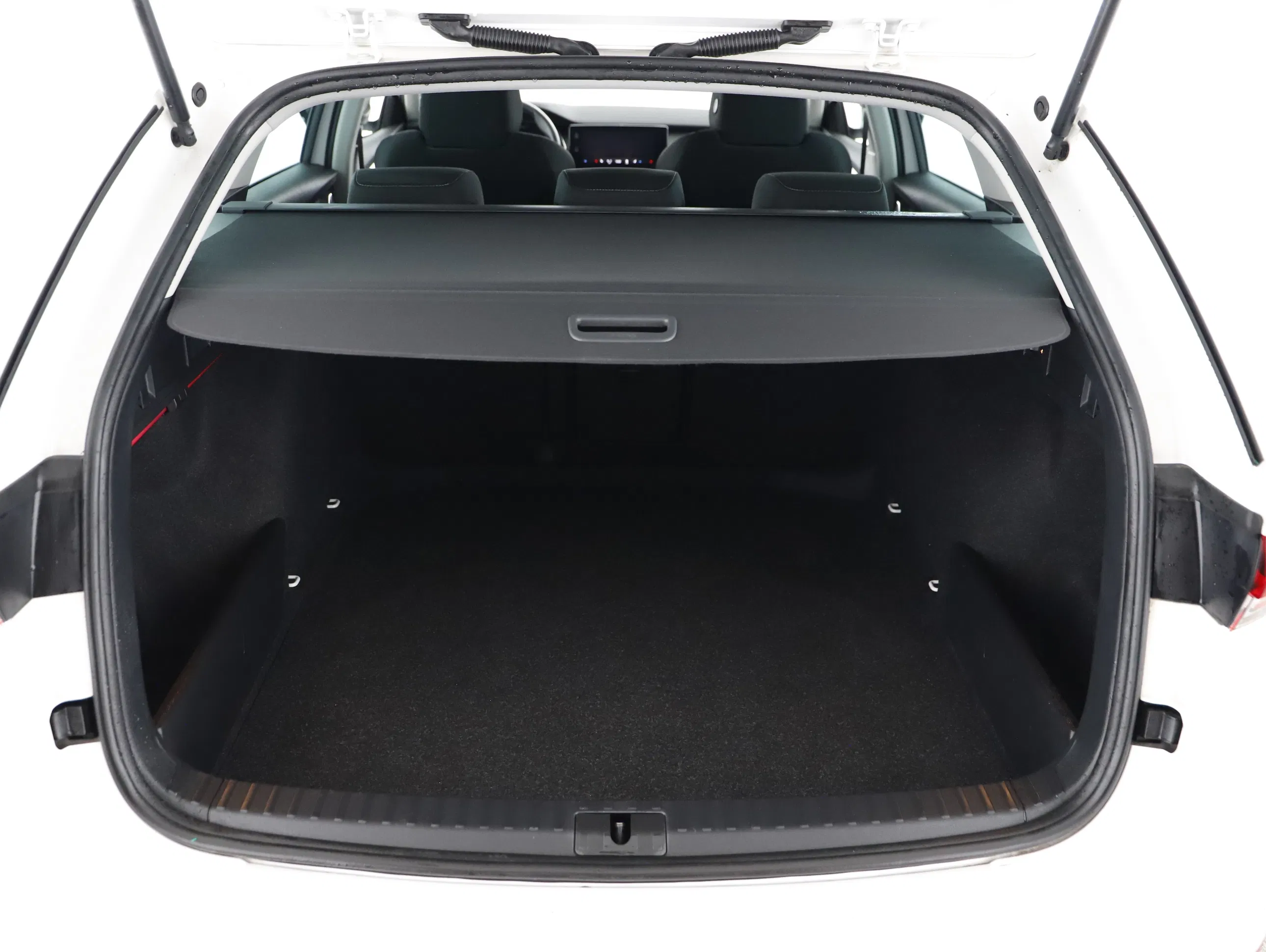 Skoda Octavia Combi 2.0 TDI Ambition | Bild 19 von 23