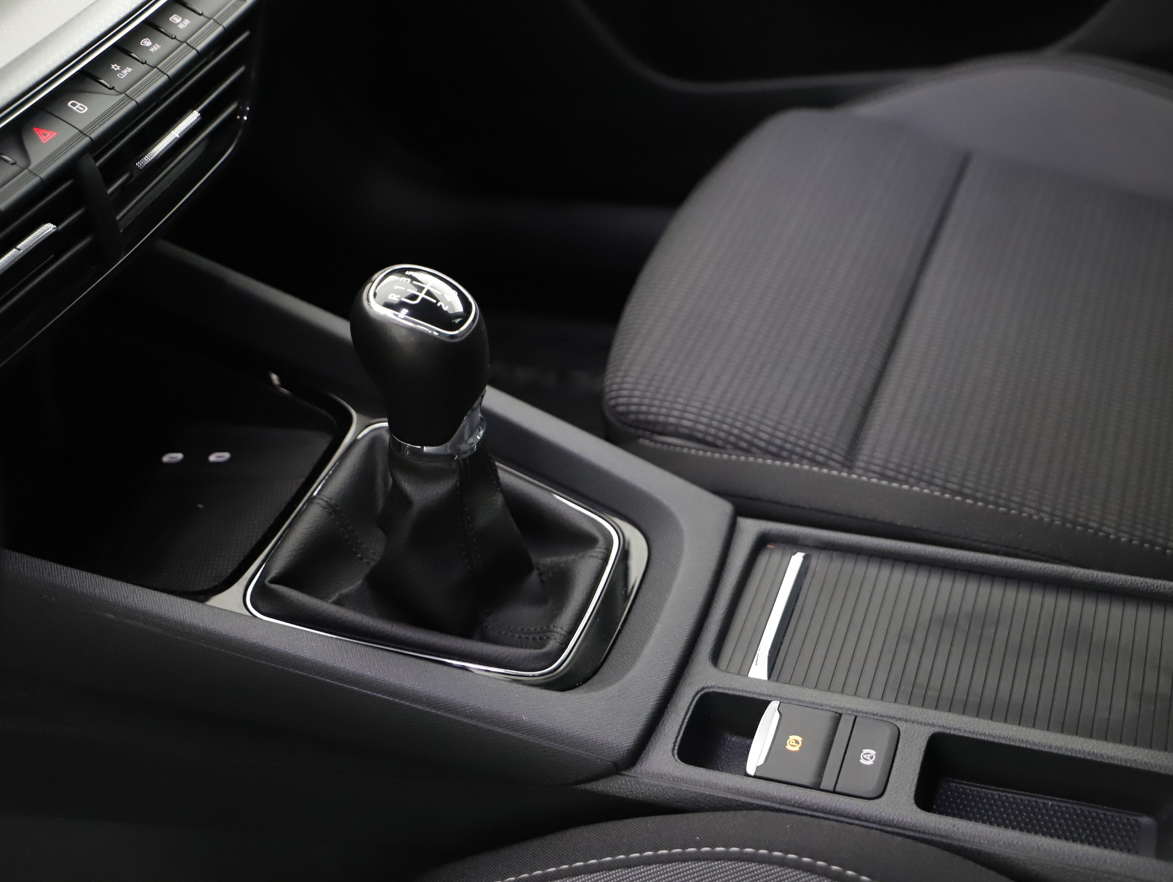 Skoda Octavia Combi 2.0 TDI Ambition | Bild 13 von 23