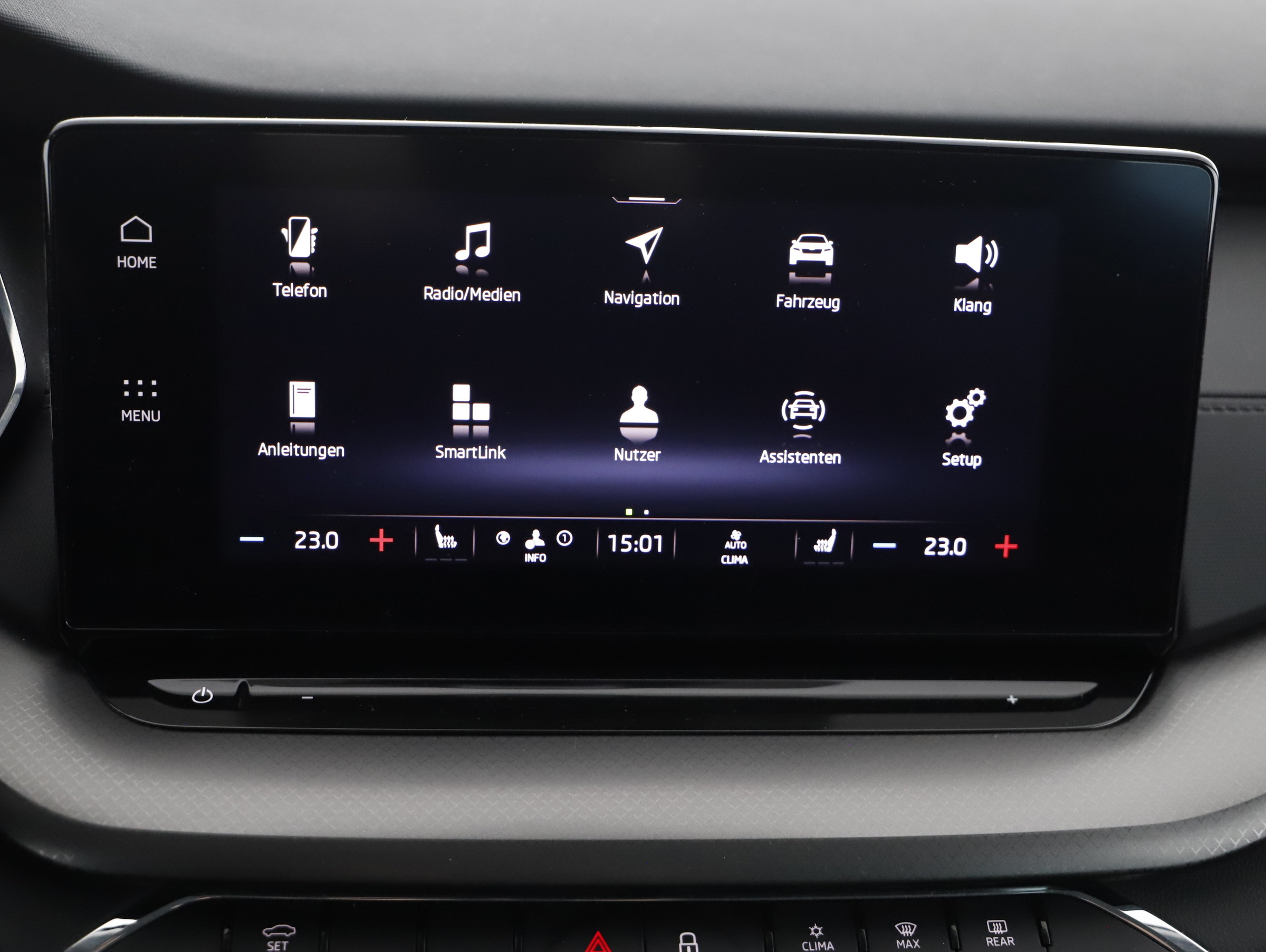 Skoda Octavia Combi 2.0 TDI Ambition | Bild 14 von 23