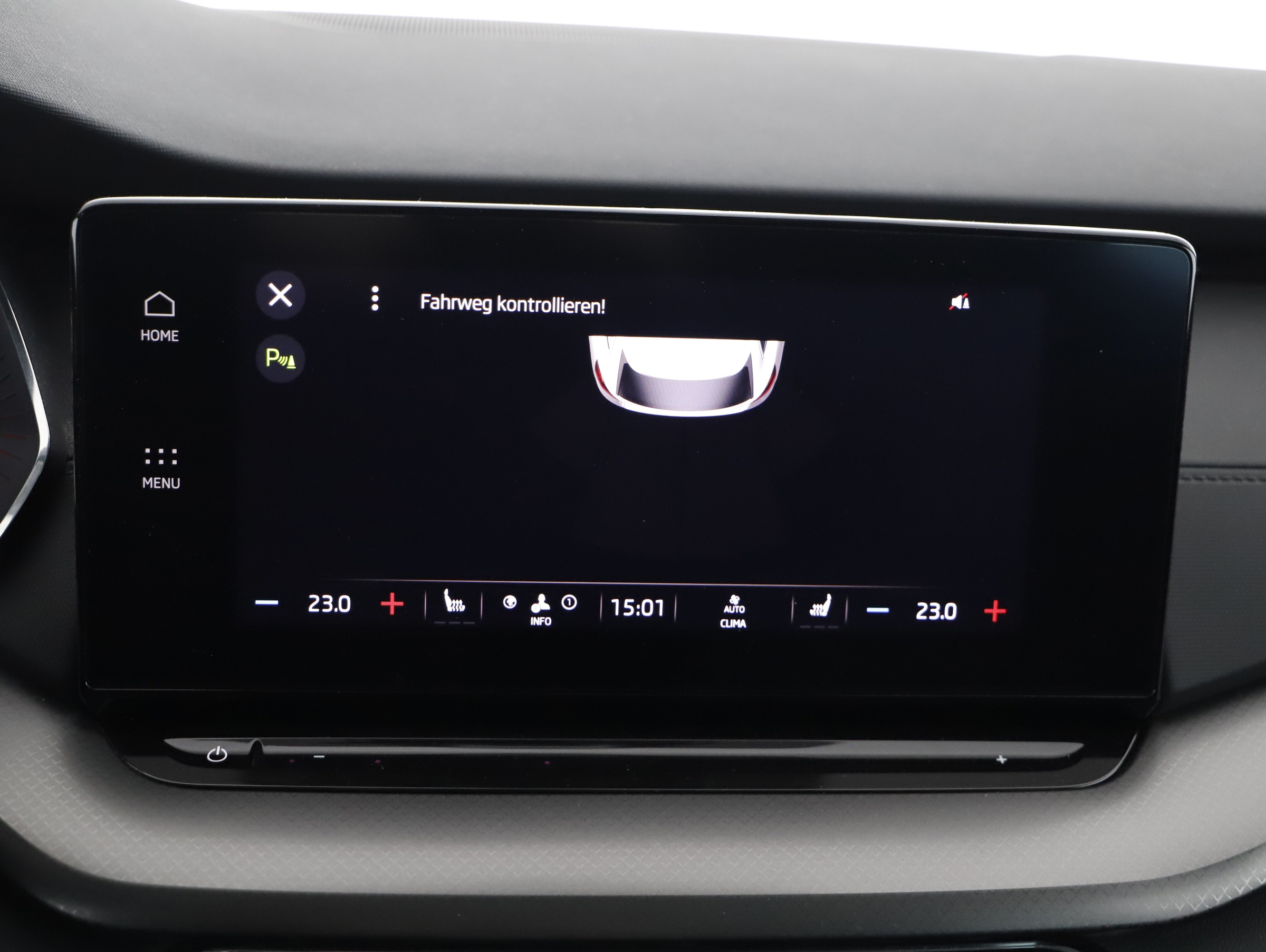 Skoda Octavia Combi 2.0 TDI Ambition | Bild 16 von 23