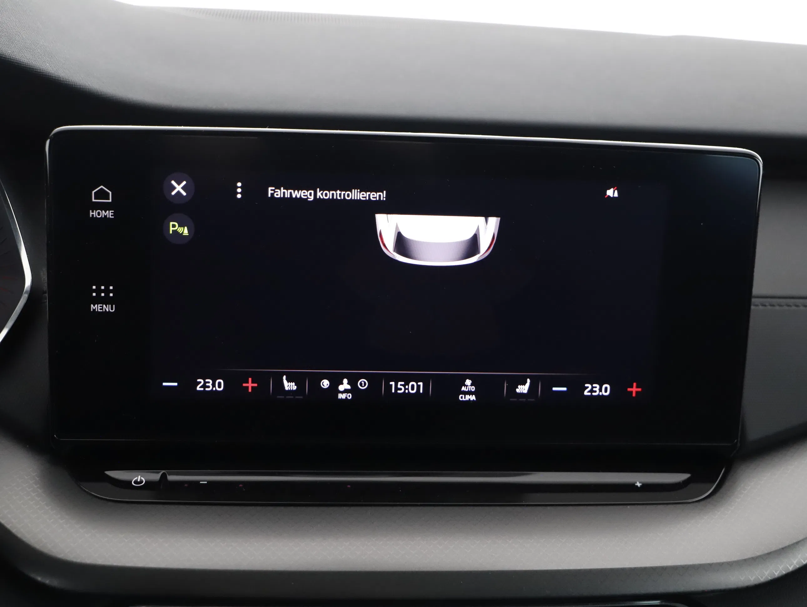 Skoda Octavia Combi 2.0 TDI Ambition | Bild 16 von 23