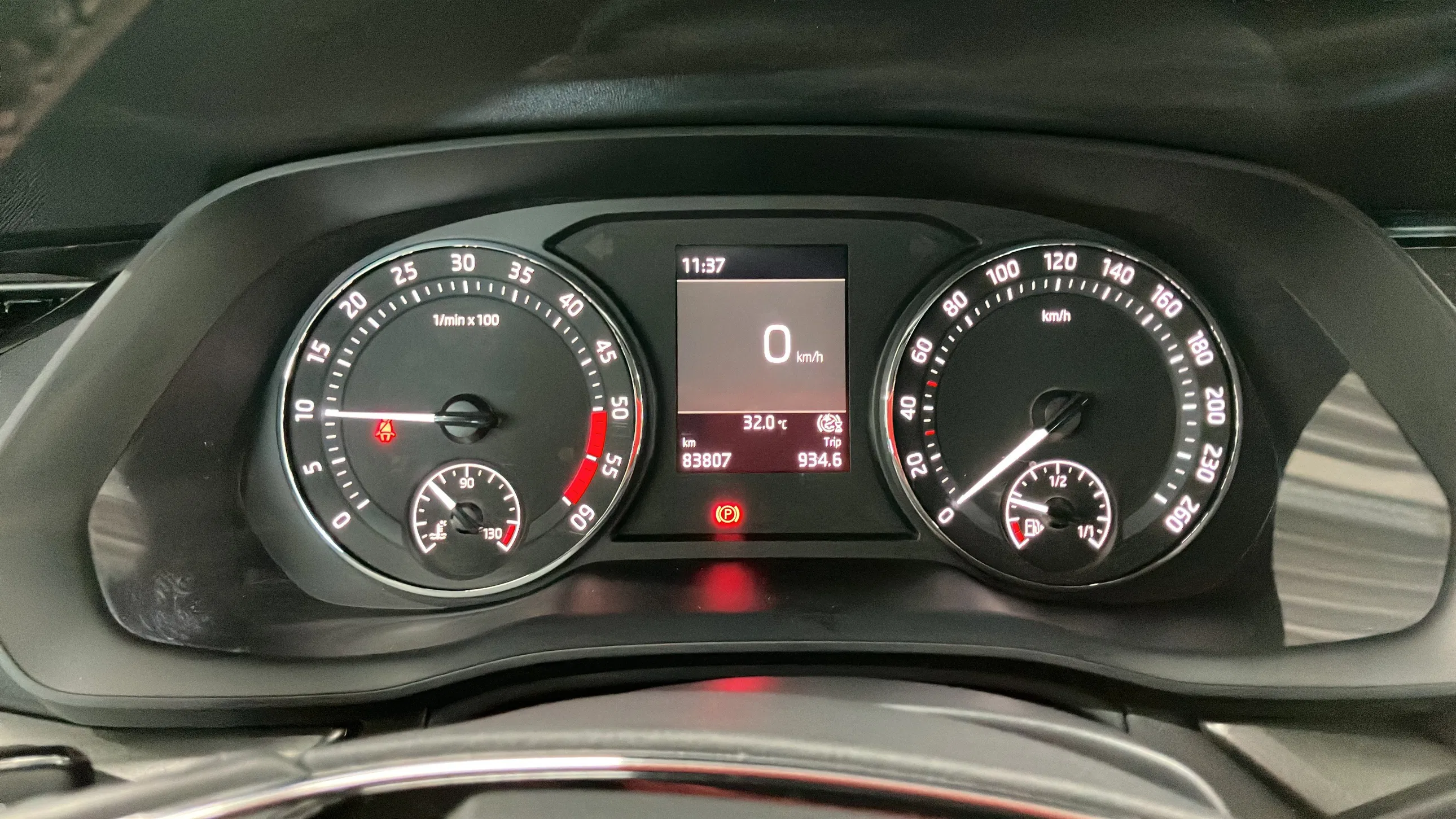 Skoda Octavia Combi 2.0 TDI Business | Bild 11 von 22