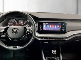 Skoda Octavia Combi 2.0 TDI Business | Thumbnail 9 von 22