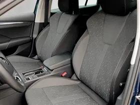 Skoda Octavia Combi 2.0 TDI DSG Style | Thumbnail 9 von 23