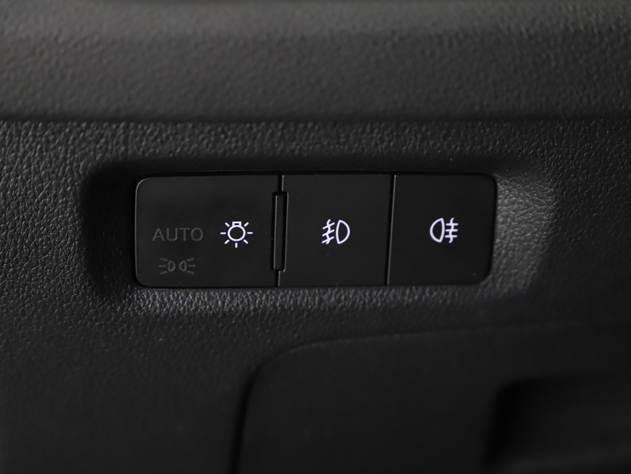 Skoda Octavia Combi 2.0 TDI Ambition | Bild 13 von 22