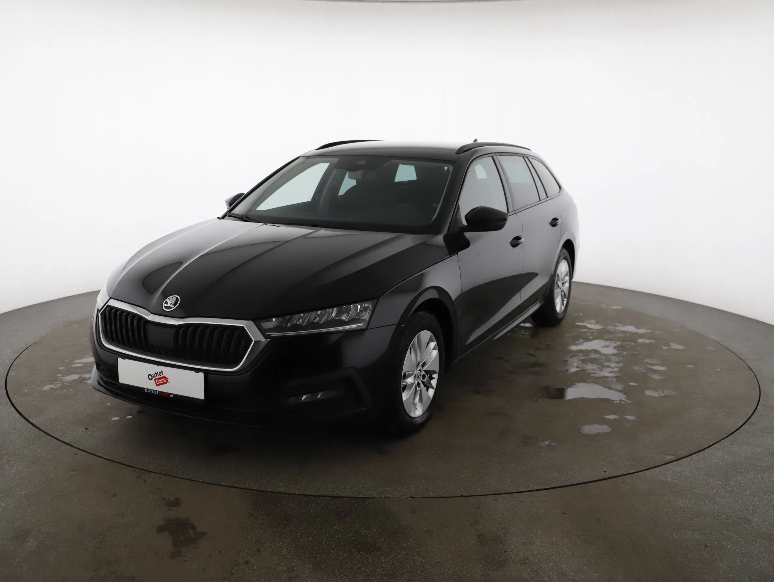 Skoda Octavia Combi 2.0 TDI Ambition | Bild 17 von 22