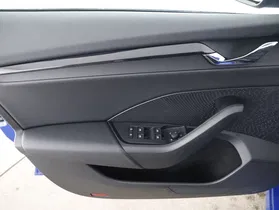 Skoda Octavia Combi 2.0 TDI Amb. | Thumbnail 6 von 21