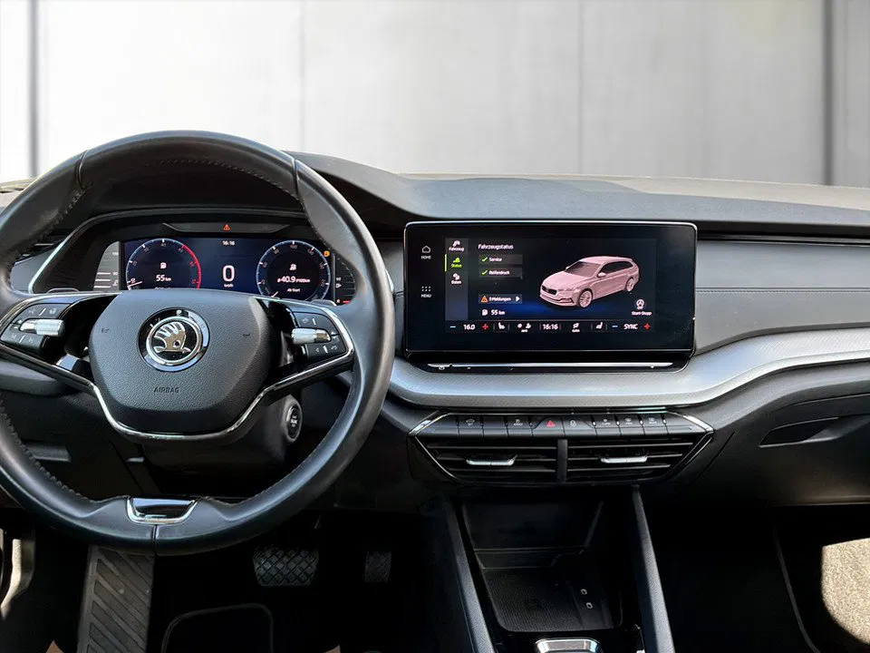 Skoda Octavia Combi 2.0 TDI Amb. DSG | Bild 10 von 21