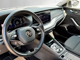 Skoda Octavia Combi 2.0 TDI Amb. DSG | Thumbnail 7 von 21