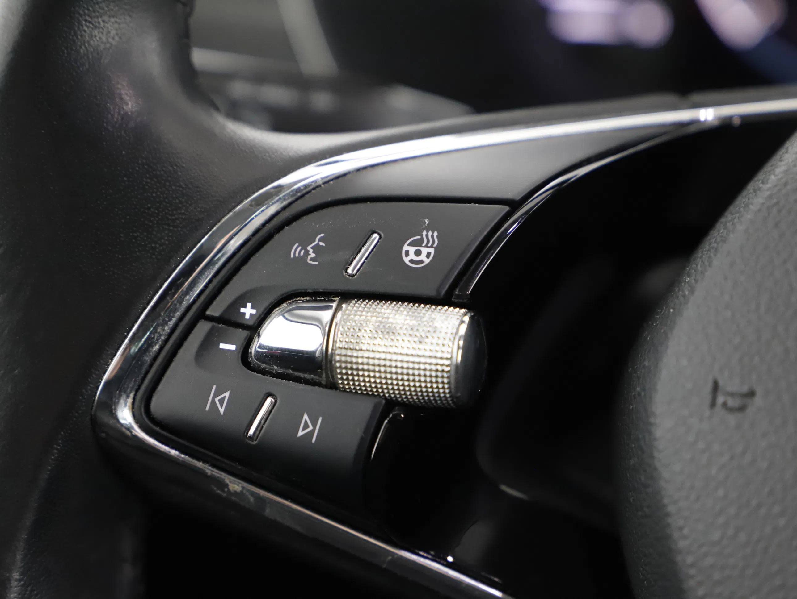 Skoda Octavia Combi 2.0 TDI Style | Bild 12 von 23