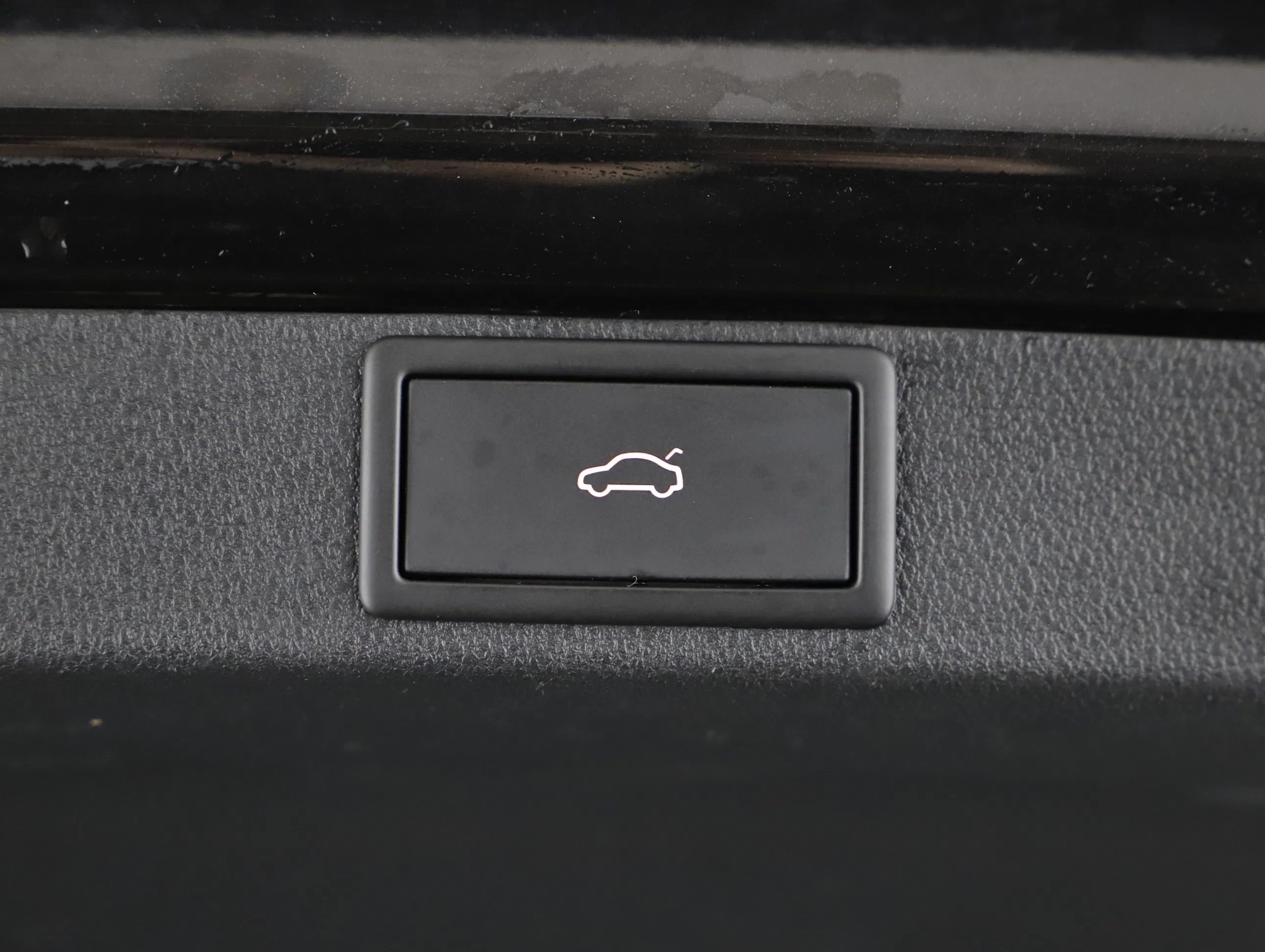 Skoda Octavia Combi 2.0 TDI Style | Bild 18 von 23