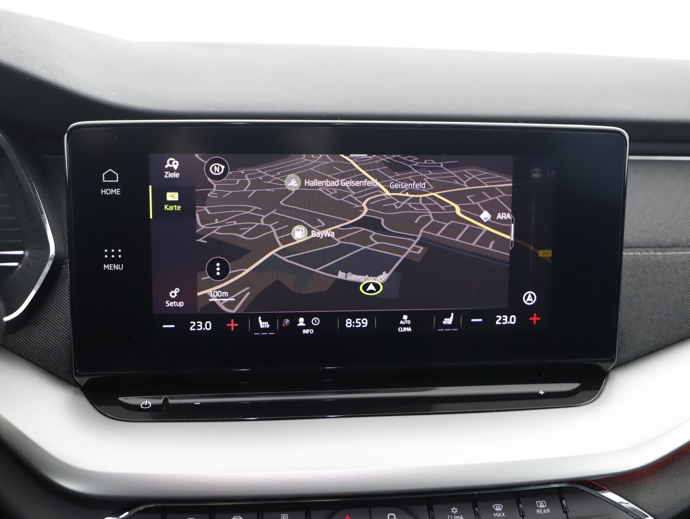 Skoda Octavia Combi 2.0 TDI Style | Bild 9 von 23