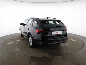 Skoda Octavia Combi 2.0 TDI Ambition | Thumbnail 18 von 22