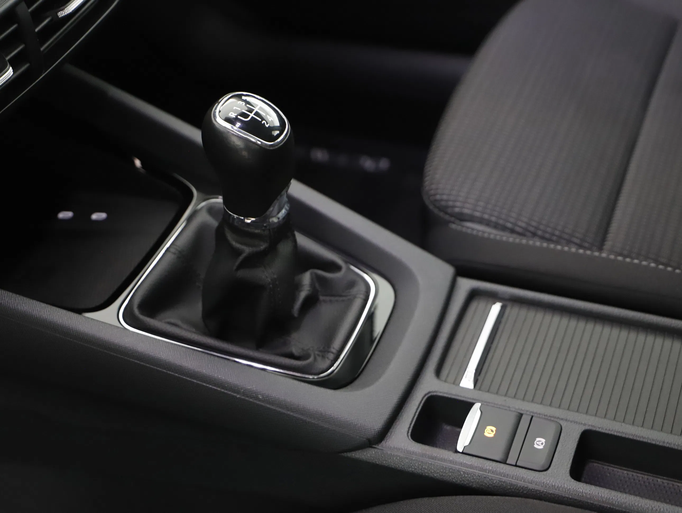 Skoda Octavia Combi 2.0 TDI Ambition | Bild 6 von 22