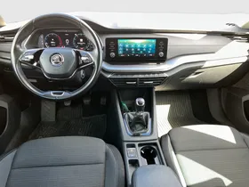 Skoda Octavia Combi 2.0 TDI Business | Thumbnail 11 von 25