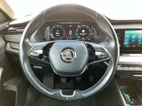 Skoda Octavia Combi 2.0 TDI Business | Thumbnail 12 von 25