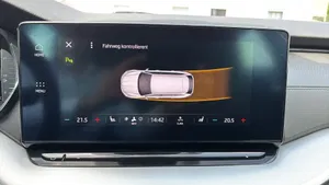 Skoda Octavia Combi 2.0 TDI | Thumbnail 18 von 24
