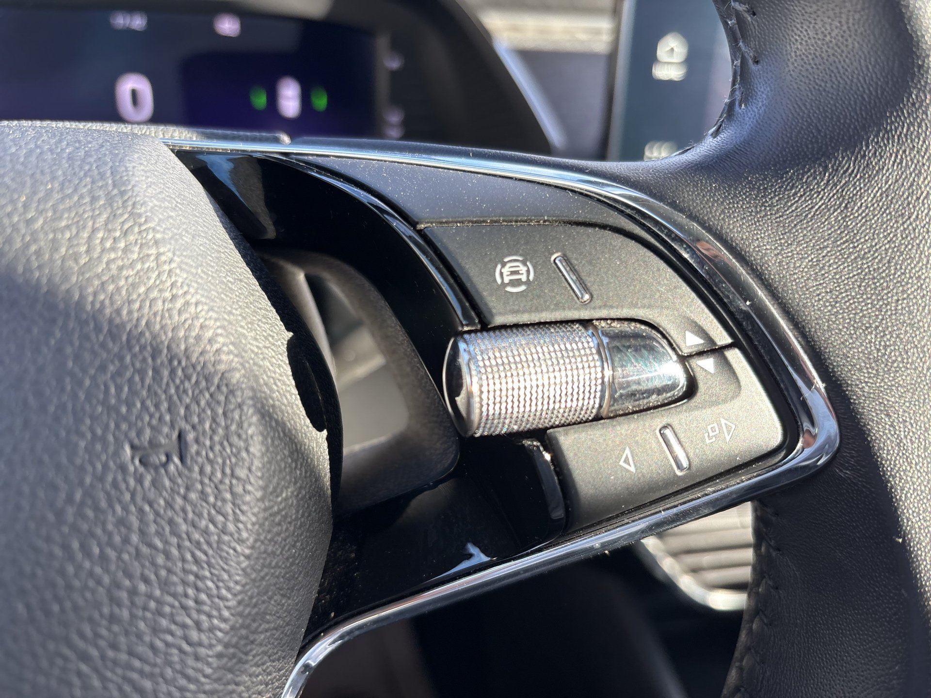 Skoda OCTAVIA Comb. 2.0 TDI | Bild 15 von 25