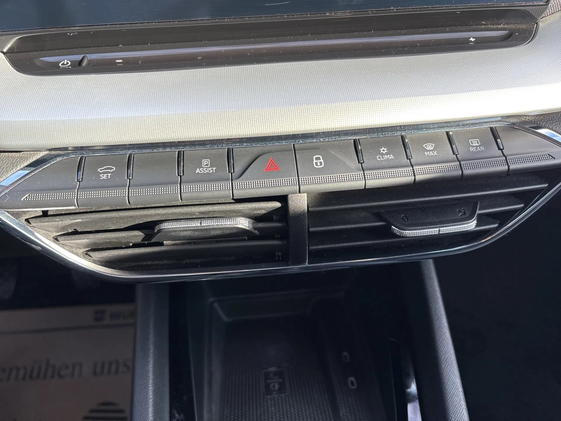 Skoda OCTAVIA Comb. 2.0 TDI | Bild 19 von 25