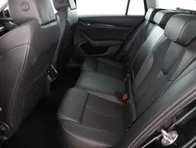 Skoda Octavia Combi 2.0 TDI Ambition | Thumbnail 9 von 23
