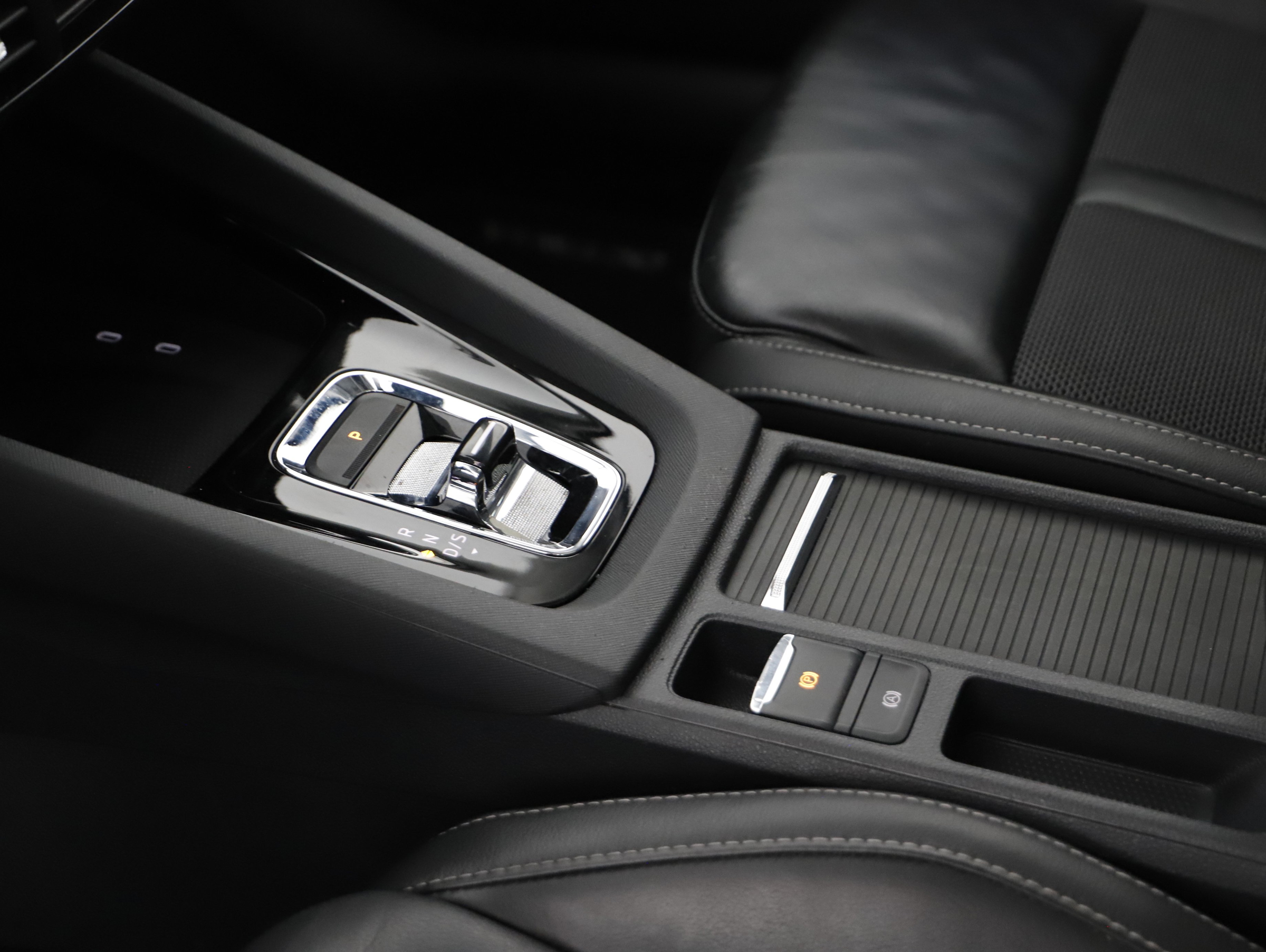 Skoda Octavia Combi 2.0 TDI Ambition | Bild 15 von 23