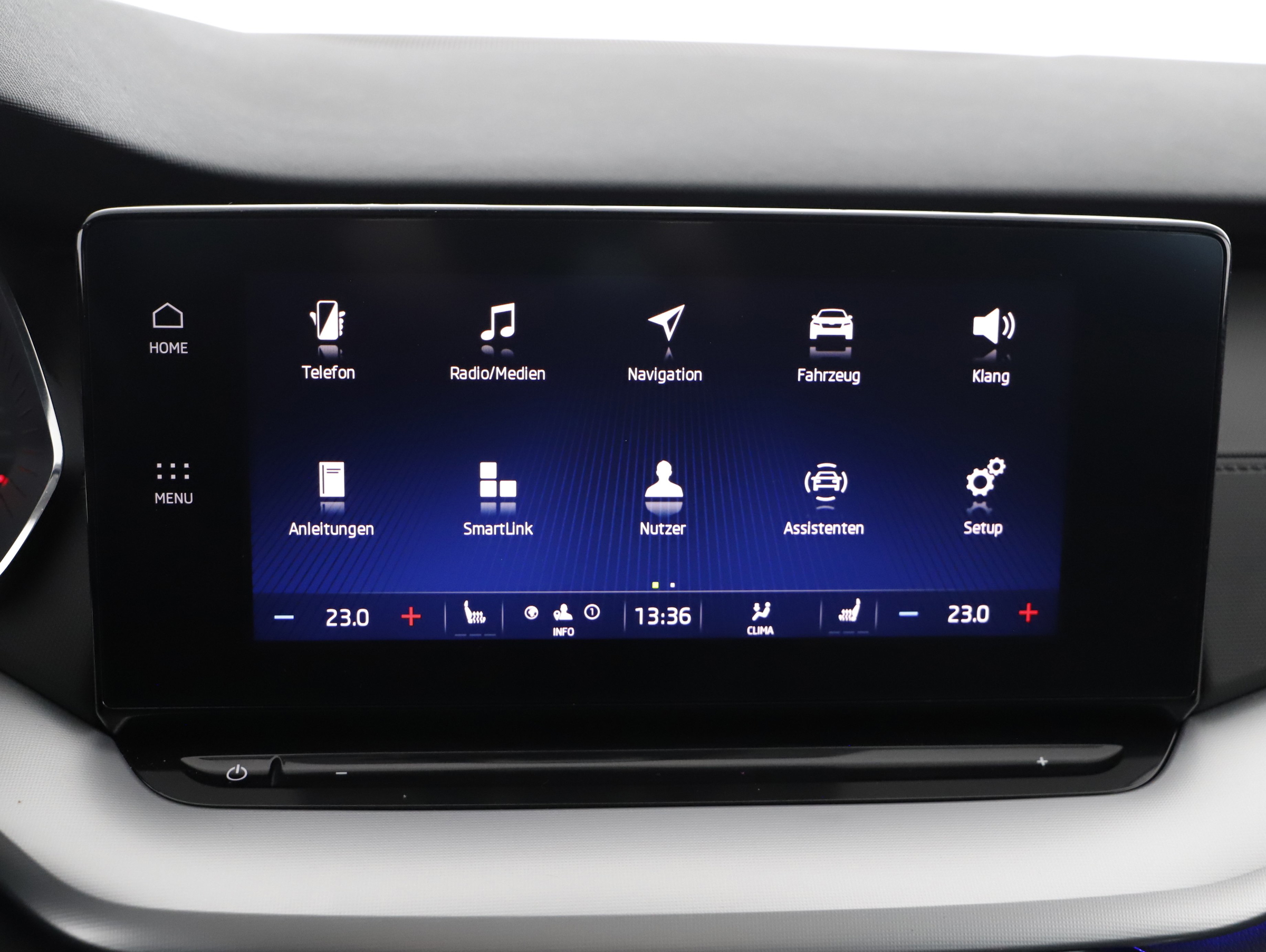 Skoda Octavia Combi 2.0 TDI Ambition | Bild 17 von 23