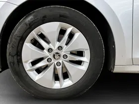 Skoda Octavia Combi 2.0 TDI Ambition | Thumbnail 6 von 18