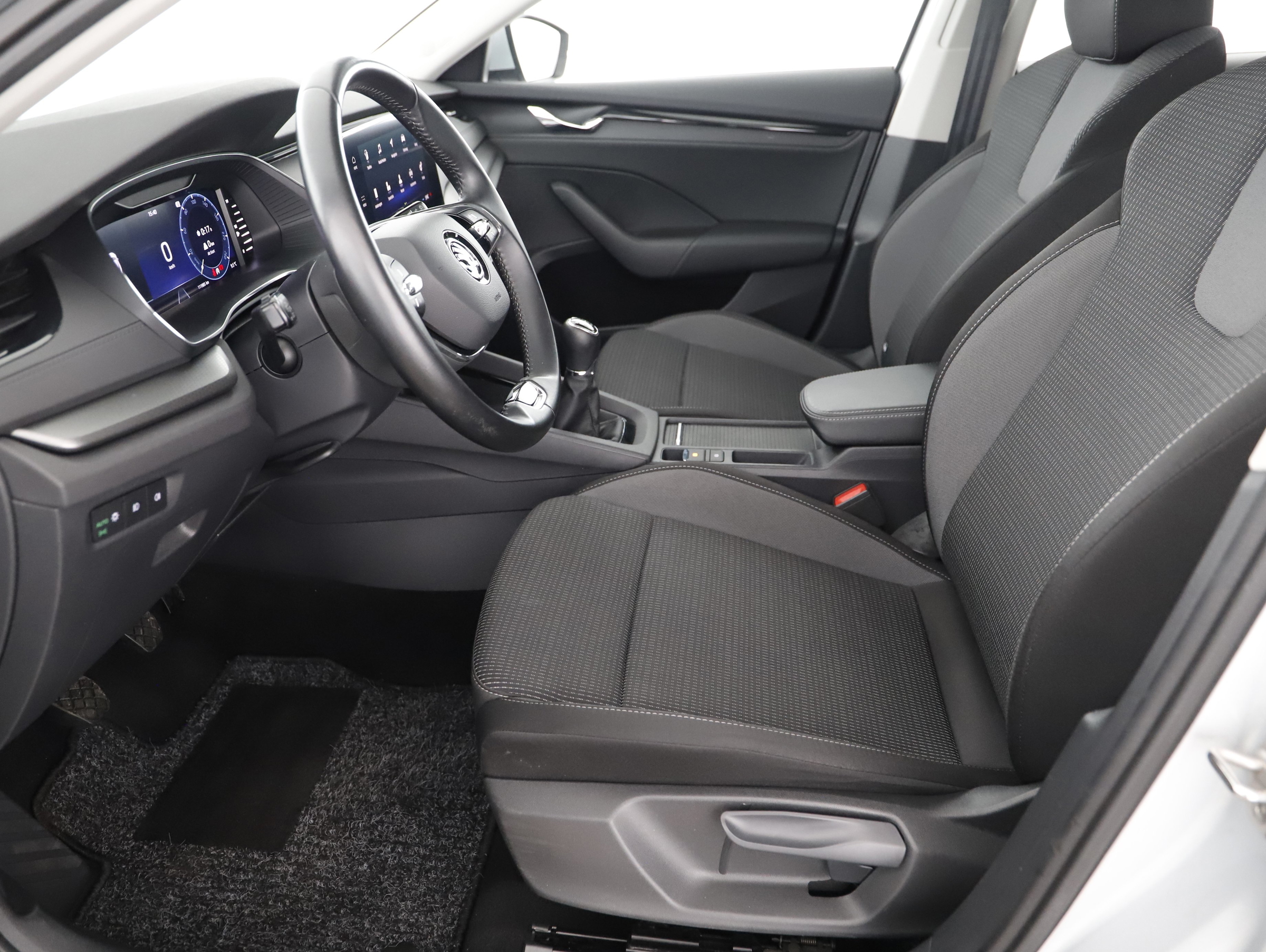 Skoda Octavia Combi 2.0 TDI Ambition | Bild 11 von 31