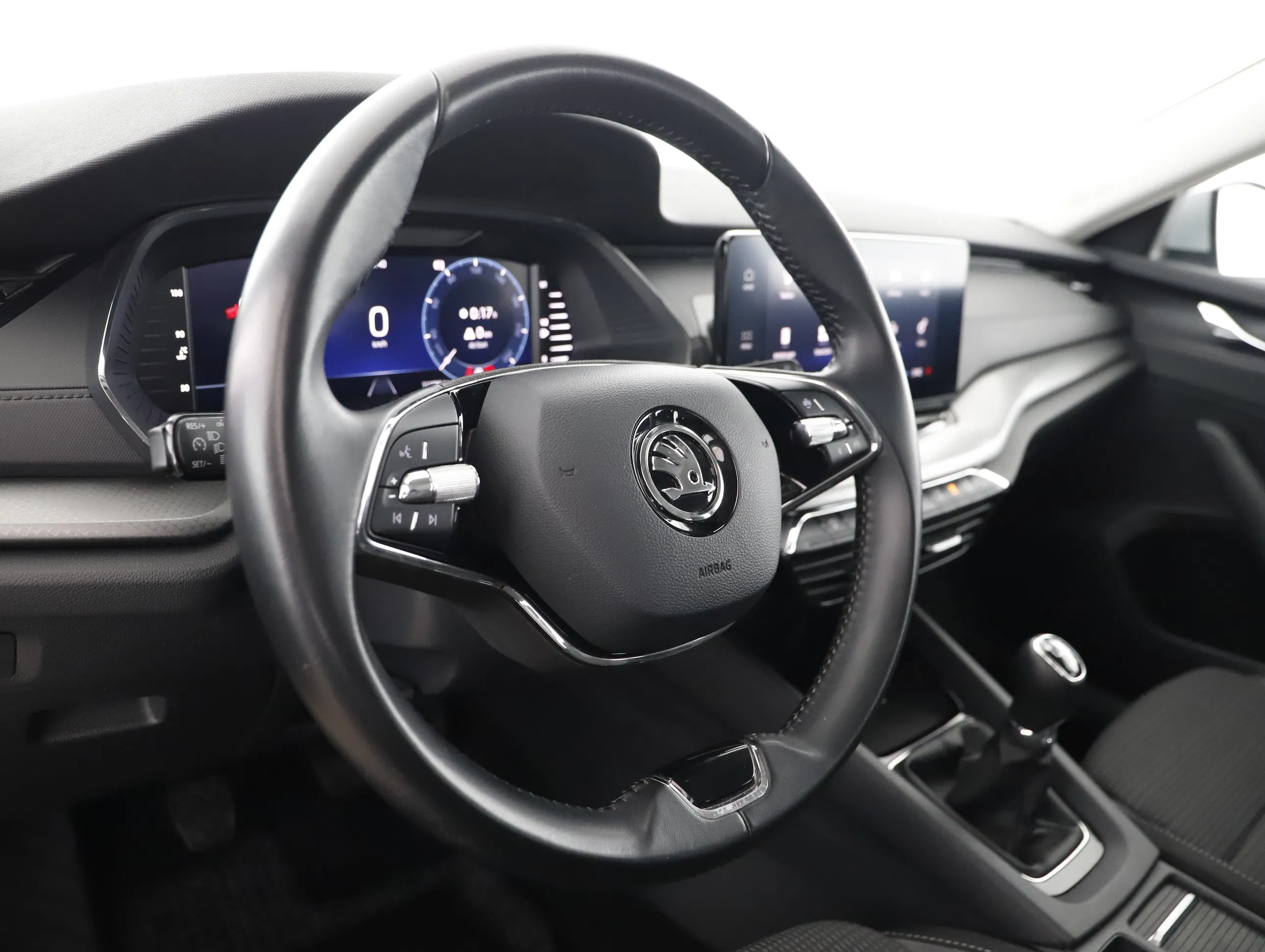 Skoda Octavia Combi 2.0 TDI Ambition | Bild 12 von 31